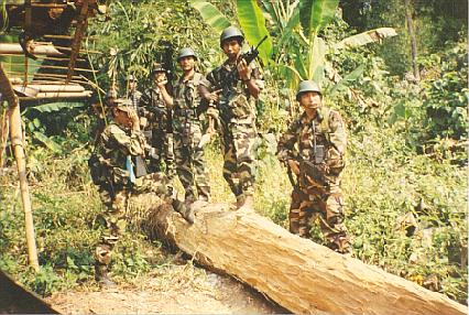 Combattants du Nagaland (Source: Nagalim).